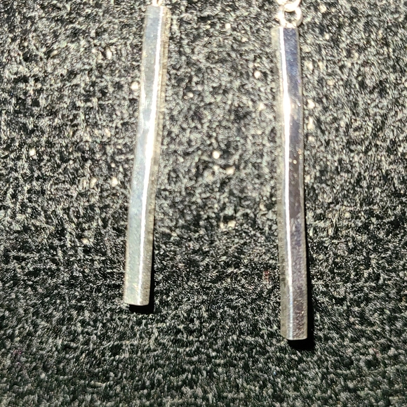 Jewelry - Picture 5 of 8